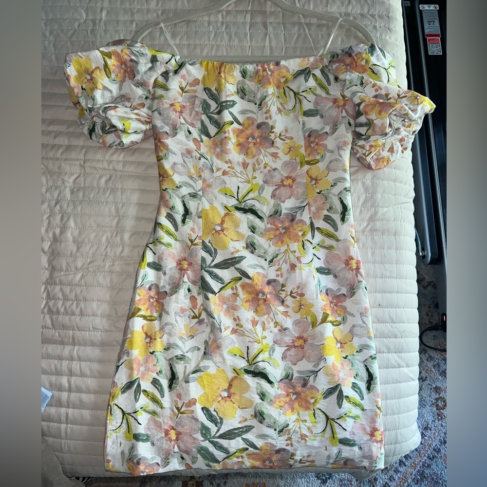 Astr Floral Off-Shoulder Mini Dress - worn once